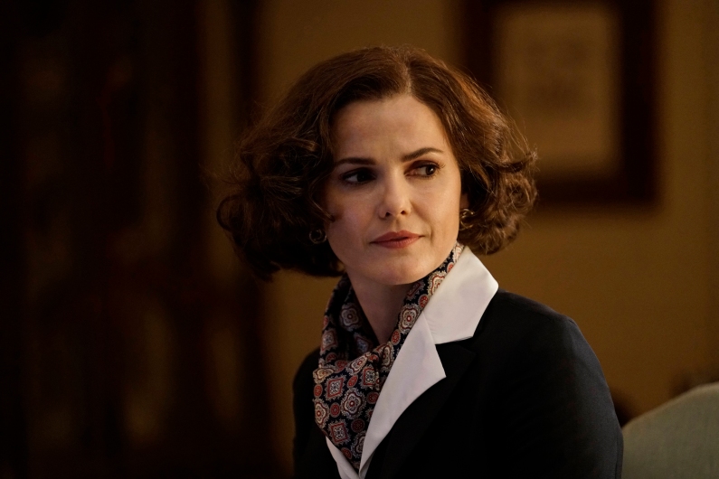 THE AMERICANS -- "Amber Waves" -- Season 5, Episode 1 (Airs Tuesday, March 7, 10:00 pm/ep) -- Pictured: Keri Russell as Elizabeth Jennings. CR: Patrick Harbron/FX
